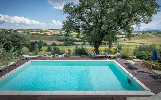 Stunning medieval residence in Montepulciano