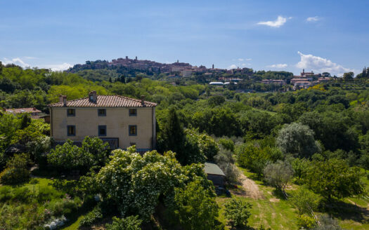 Luxury Villa just outside Montepulciano