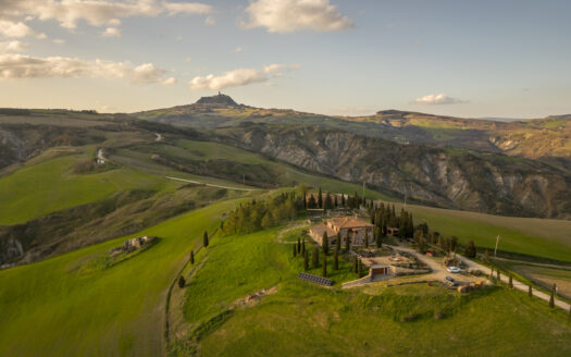 Charming 17th century farmhouse in Radicofani