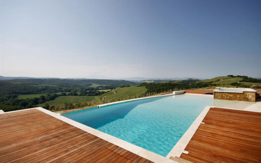 For sale property in the Crete Senesi near Siena.