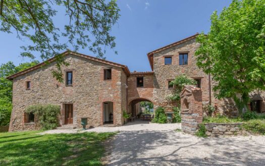 Wonderful 17th-century farmhouse near San Venanzo