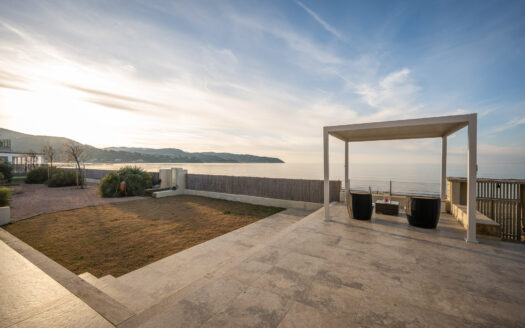 Magnificent Seafront Villa Just Steps from Monte Argentario