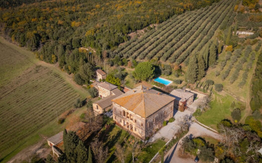 Exclusive 17th-Century Tuscan Estate