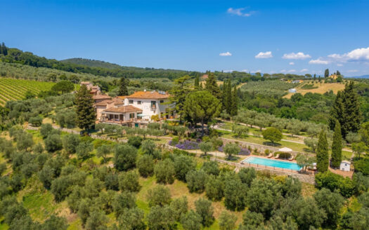 Prestigious villa for sale in San Casciano in Val di Pesa