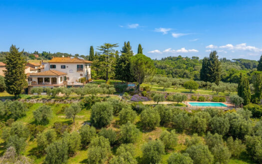 Prestigious villa for sale in San Casciano in Val di Pesa