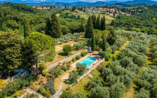 Prestigious villa for sale in San Casciano in Val di Pesa